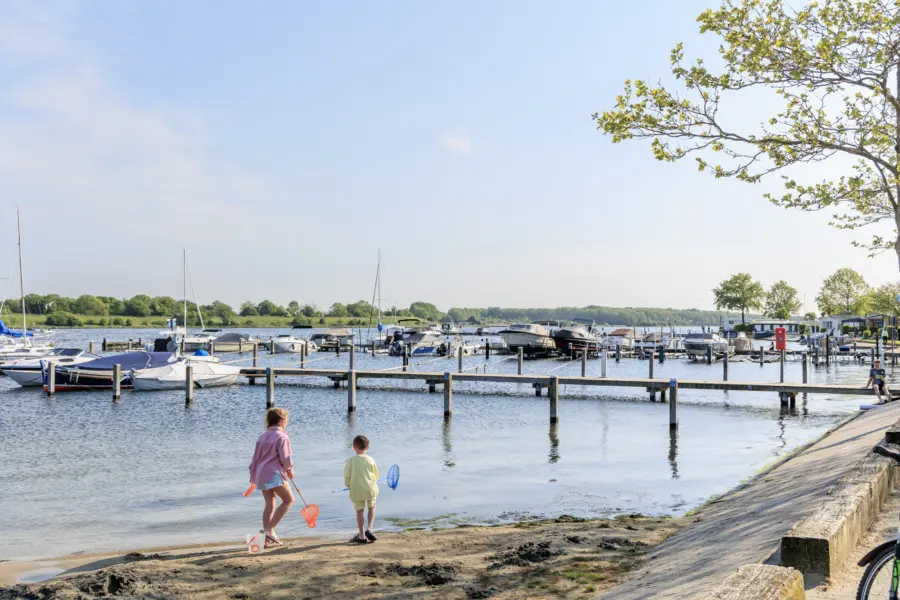 Paardekreek camping water boten