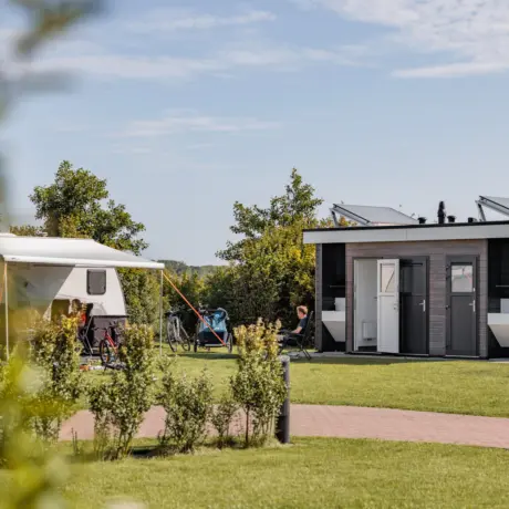 Overzich plaats met gezin