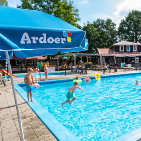 Overzicht zwembad