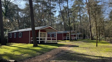 veluwe lodge buitenkant.jpeg