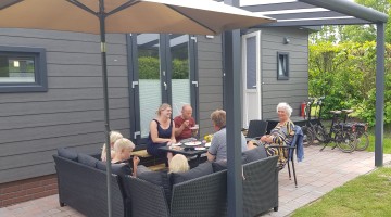 Holterberg 4-6 pers. Chalet Buiten Gezin.jpg